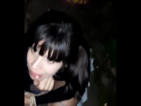 ❤️ Di jalan penis bengkak dengan imbalan permen Porn buatan sendiri di id.np64.ru